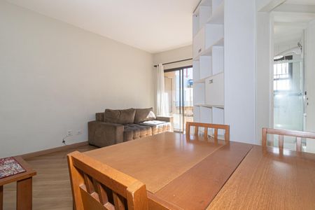 Apartamento à venda com 65m², 2 quartos e 1 vaga Apartamento à venda com 65m², 2 quartos e 1 vagaSala de Jantar