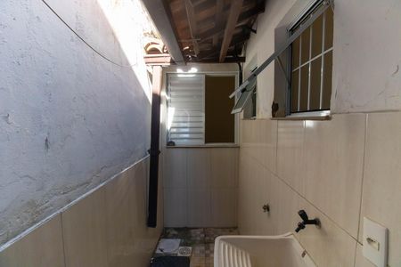 Casa para alugar com 45m², 1 quarto e 1 vaga Casa para alugar com 45m², 1 quarto e 1 vagaÁrea de serviço