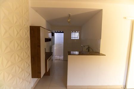 Sala - Cozinha de casa para alugar com 1 quarto, 45m² em Engenho do Mato, Niterói