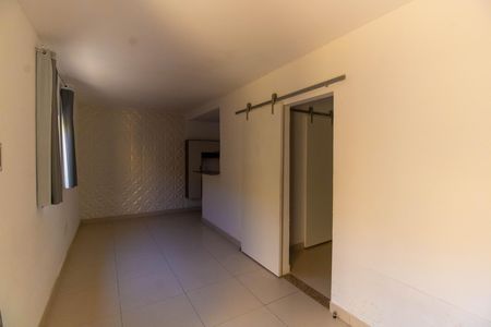 Casa para alugar com 1 quarto, 45m² em Engenho do Mato, Niterói