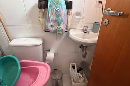 Apartamento para alugar com 96m², 2 quartos e 2 vagasBanheiro de serviço