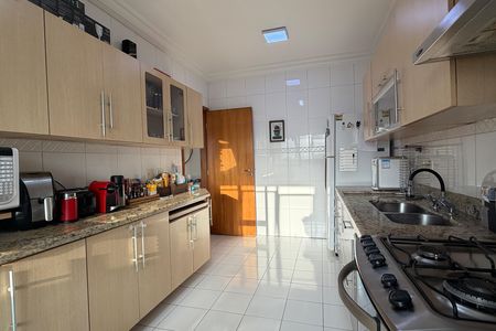Apartamento para alugar com 96m², 2 quartos e 2 vagasCozinha e Área de Serviço