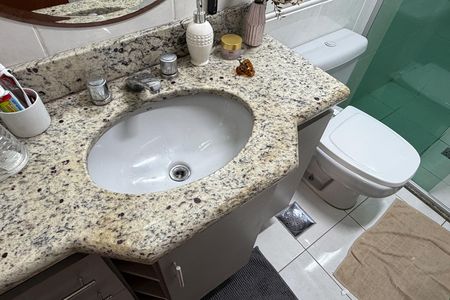 Apartamento para alugar com 96m², 2 quartos e 2 vagasBanheiro Social