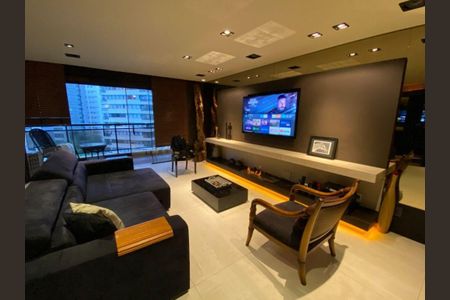 Apartamento para alugar com 2 quartos, 120m² em Indianópolis, São Paulo