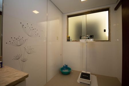 Banheiro da Suíte 2 de casa à venda com 4 quartos, 400m² em Cruzeiro Velho, Brasília