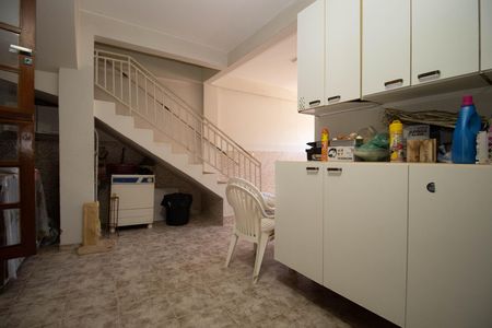 Casa à venda com 400m², 4 quartos e 3 vagas Casa à venda com 400m², 4 quartos e 3 vagasÁrea de Serviço