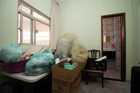 Casa à venda com 400m², 4 quartos e 3 vagas Casa à venda com 400m², 4 quartos e 3 vagasQuarto de Serviço
