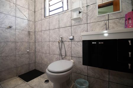 Casa à venda com 400m², 4 quartos e 3 vagas Casa à venda com 400m², 4 quartos e 3 vagasBanheiro de Serviço