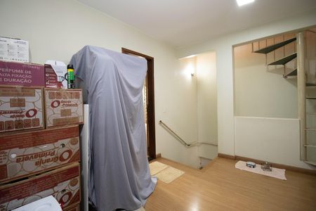 Casa à venda com 400m², 4 quartos e 3 vagas Casa à venda com 400m², 4 quartos e 3 vagasSala 2