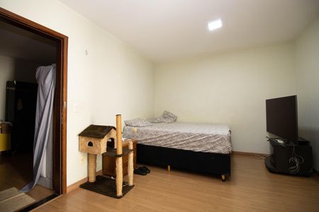 Casa à venda com 400m², 4 quartos e 3 vagas Casa à venda com 400m², 4 quartos e 3 vagasSuíte 3