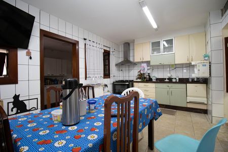 Casa à venda com 400m², 4 quartos e 3 vagas Casa à venda com 400m², 4 quartos e 3 vagasCozinha