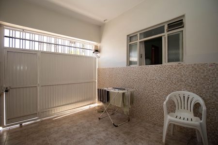 Garagem de casa à venda com 4 quartos, 400m² em Cruzeiro Velho, Brasília