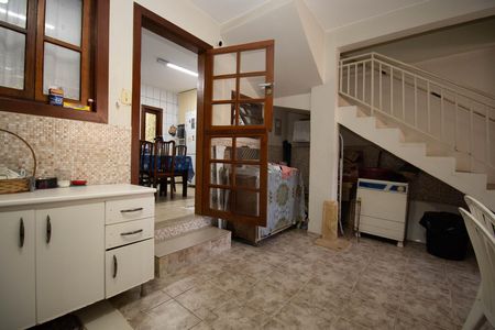 Casa à venda com 400m², 4 quartos e 3 vagas Casa à venda com 400m², 4 quartos e 3 vagasÁrea de Serviço