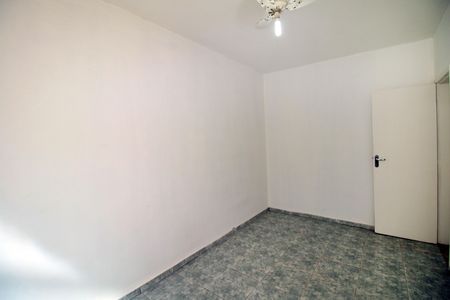 Quarto de apartamento à venda com 1 quarto, 76m² em Irajá, Rio de Janeiro
