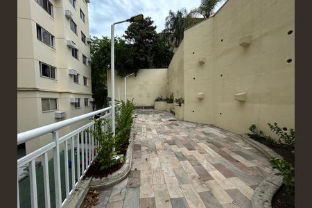 Área comum de apartamento para alugar com 3 quartos, 73m² em Quintino Bocaiúva, Rio de Janeiro
