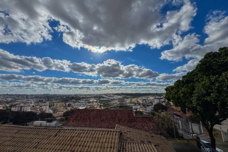 Apartamento à venda com 3 quartos, 63m² em Camargos, Belo Horizonte