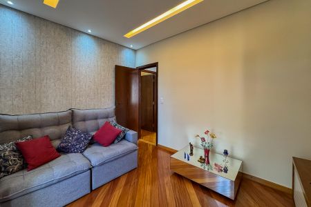 Apartamento à venda com 3 quartos, 63m² em Camargos, Belo Horizonte