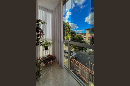 Apartamento à venda com 63m², 3 quartos e 1 vaga