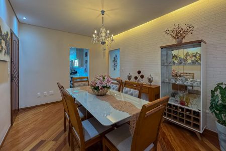 Apartamento à venda com 3 quartos, 63m² em Camargos, Belo Horizonte