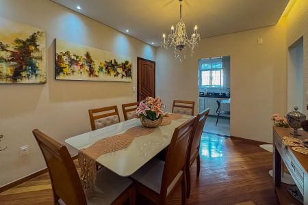 Apartamento à venda com 3 quartos, 63m² em Camargos, Belo Horizonte