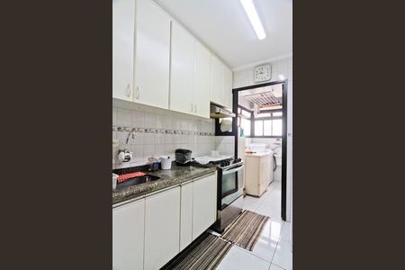 Apartamento à venda com 74m², 3 quartos e 2 vagas Apartamento à venda com 74m², 3 quartos e 2 vagasCozinha
