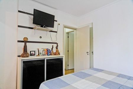 Apartamento à venda com 74m², 3 quartos e 2 vagas Apartamento à venda com 74m², 3 quartos e 2 vagasSuíte