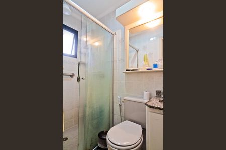 Apartamento à venda com 74m², 3 quartos e 2 vagas Apartamento à venda com 74m², 3 quartos e 2 vagasBanheiro da Suíte