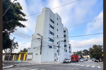 Apartamento à venda com 38m², 2 quartos e 1 vaga Apartamento à venda com 38m², 2 quartos e 1 vagaFachada