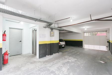 Apartamento à venda com 38m², 2 quartos e 1 vaga Apartamento à venda com 38m², 2 quartos e 1 vagaGaragem