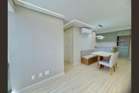 Apartamento para alugar com 58m², 2 quartos e 1 vaga Apartamento para alugar com 58m², 2 quartos e 1 vagaSala