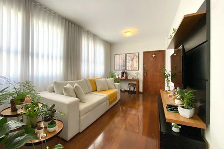 Apartamento à venda com 120m², 3 quartos e 1 vagaSala