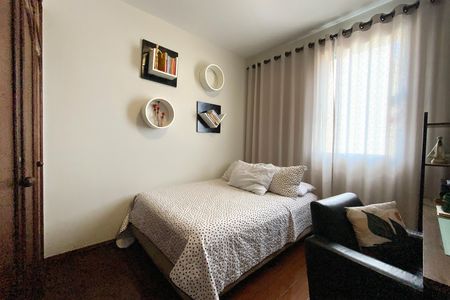 Apartamento à venda com 120m², 3 quartos e 1 vagaQuarto 2