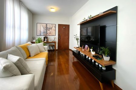 Apartamento à venda com 120m², 3 quartos e 1 vagaSala