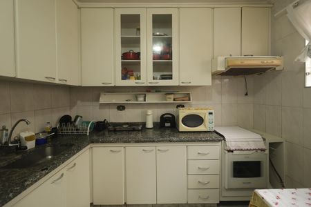 Casa para alugar com 80m², 2 quartos e 1 vagaCozinha