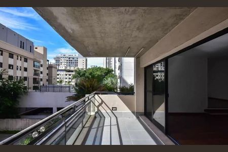 Apartamento à venda com 240m², 3 quartos e 3 vagas