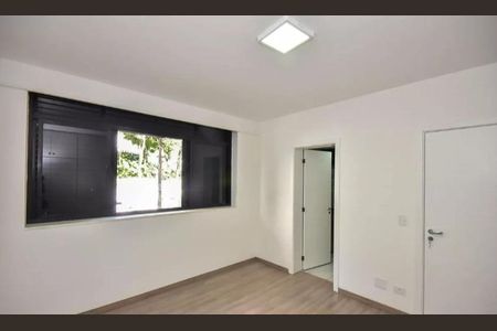 Apartamento à venda com 240m², 3 quartos e 3 vagas