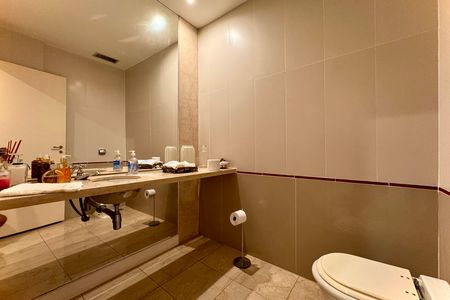 Apartamento para alugar com 268m², 3 quartos e 1 vaga