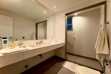 Apartamento para alugar com 268m², 3 quartos e 1 vaga