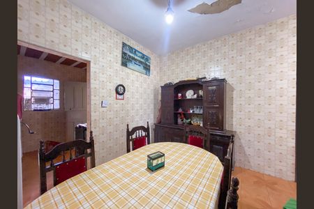 Casa à venda com 3 quartos, 172m² em Industrial Itau, Contagem