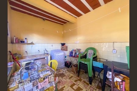 Casa à venda com 3 quartos, 172m² em Industrial Itau, Contagem