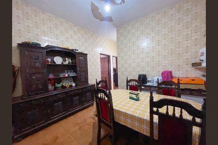 Casa à venda com 3 quartos, 172m² em Industrial Itau, Contagem