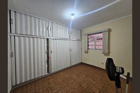 Casa à venda com 2 quartos, 180m² em Vila Santa Isabel, São Paulo