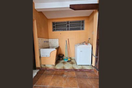 Casa à venda com 2 quartos, 180m² em Vila Santa Isabel, São Paulo