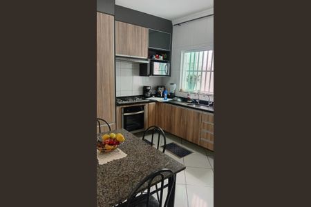 Casa à venda com 3 quartos, 130m² em Parada Inglesa, São Paulo