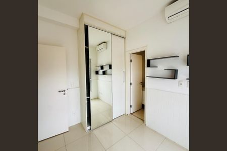 Apartamento à venda com 70m², 2 quartos e 2 vagas