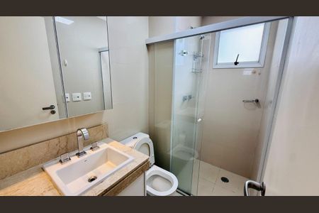 Apartamento à venda com 70m², 2 quartos e 2 vagas