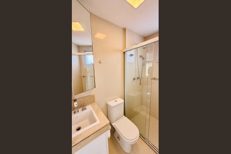 Apartamento à venda com 70m², 2 quartos e 2 vagas