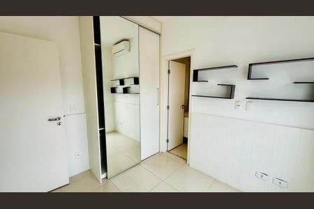 Apartamento à venda com 70m², 2 quartos e 2 vagas