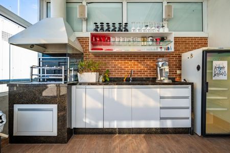 Apartamento à venda com 190m², 3 quartos e 3 vagas