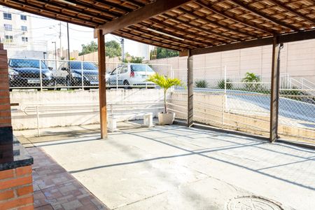 Apartamento para alugar com 44m², 2 quartos e 1 vaga Apartamento para alugar com 44m², 2 quartos e 1 vagaÁrea comum - Churrasqueira